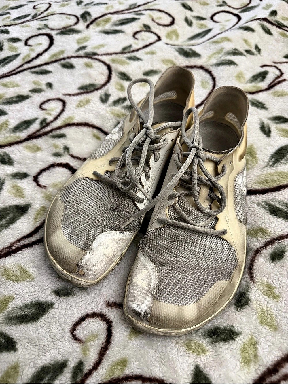 Vivobarefoot Primus Lite Women's Sneakers White & Gray